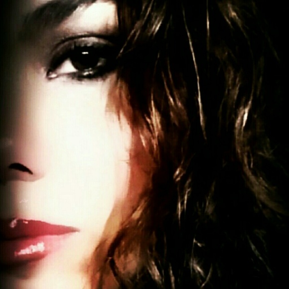 Meet your Posher, Michelle - Picture 2 of 3